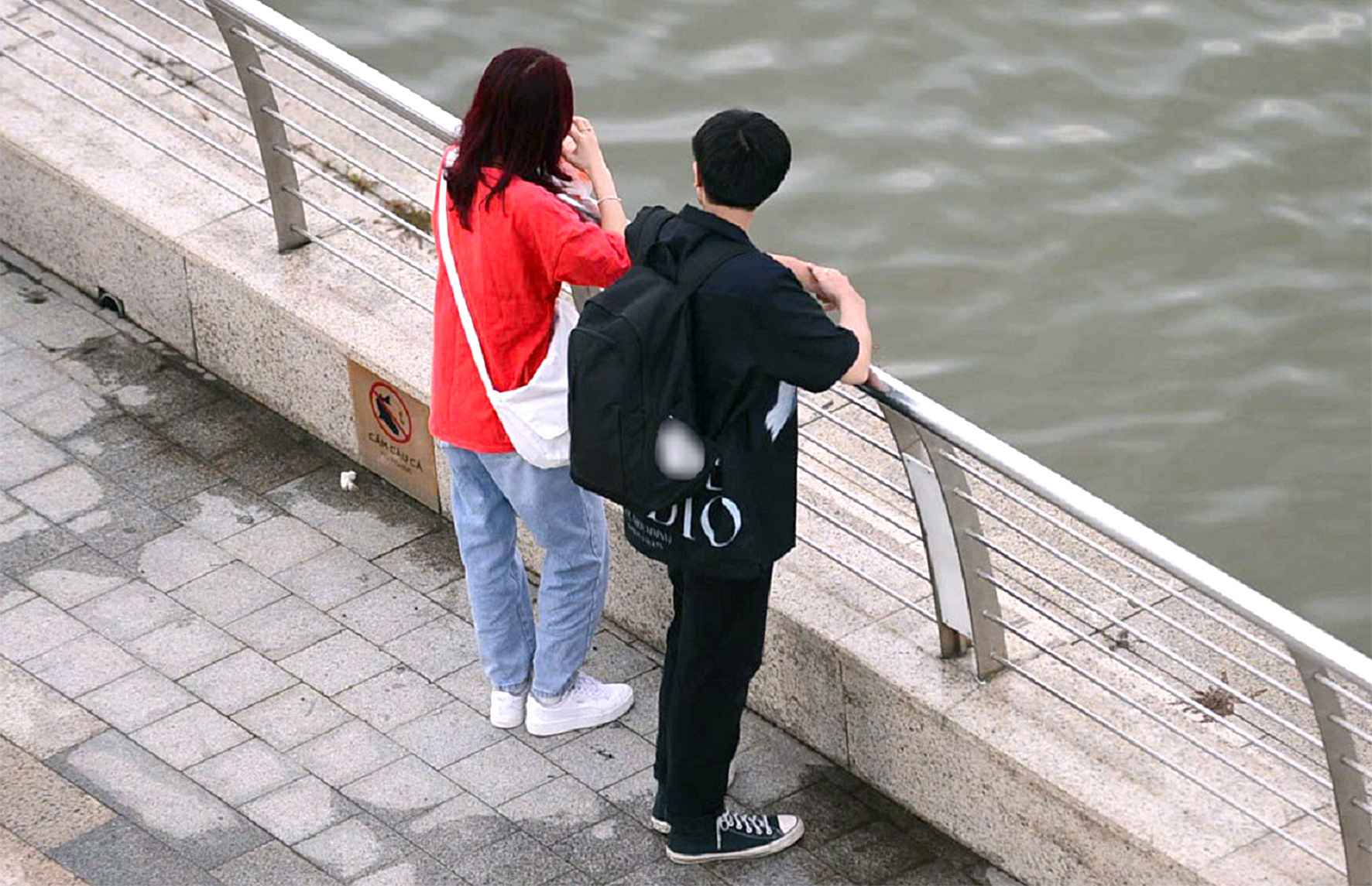 'अपने दादा-दादी के समय' जैसा प्यार कहां है - अस्पष्ट 'जाल' के बावजूद अभी भी प्यार - फोटो 2. Đâu rồi yêu như 'thời ông bà anh' - 'Bẫy' mập mờ vẫn yêu bất chấp - Ảnh 2.