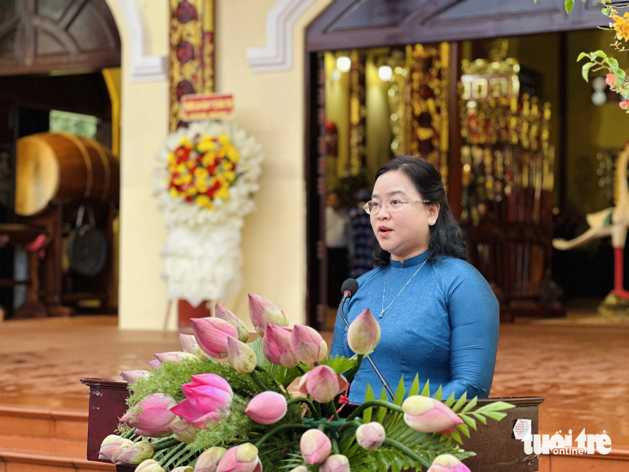 Hàng trăm ngàn người đội mưa dự lễ tưởng niệm Thiên Hộ Dương - Ảnh 3.