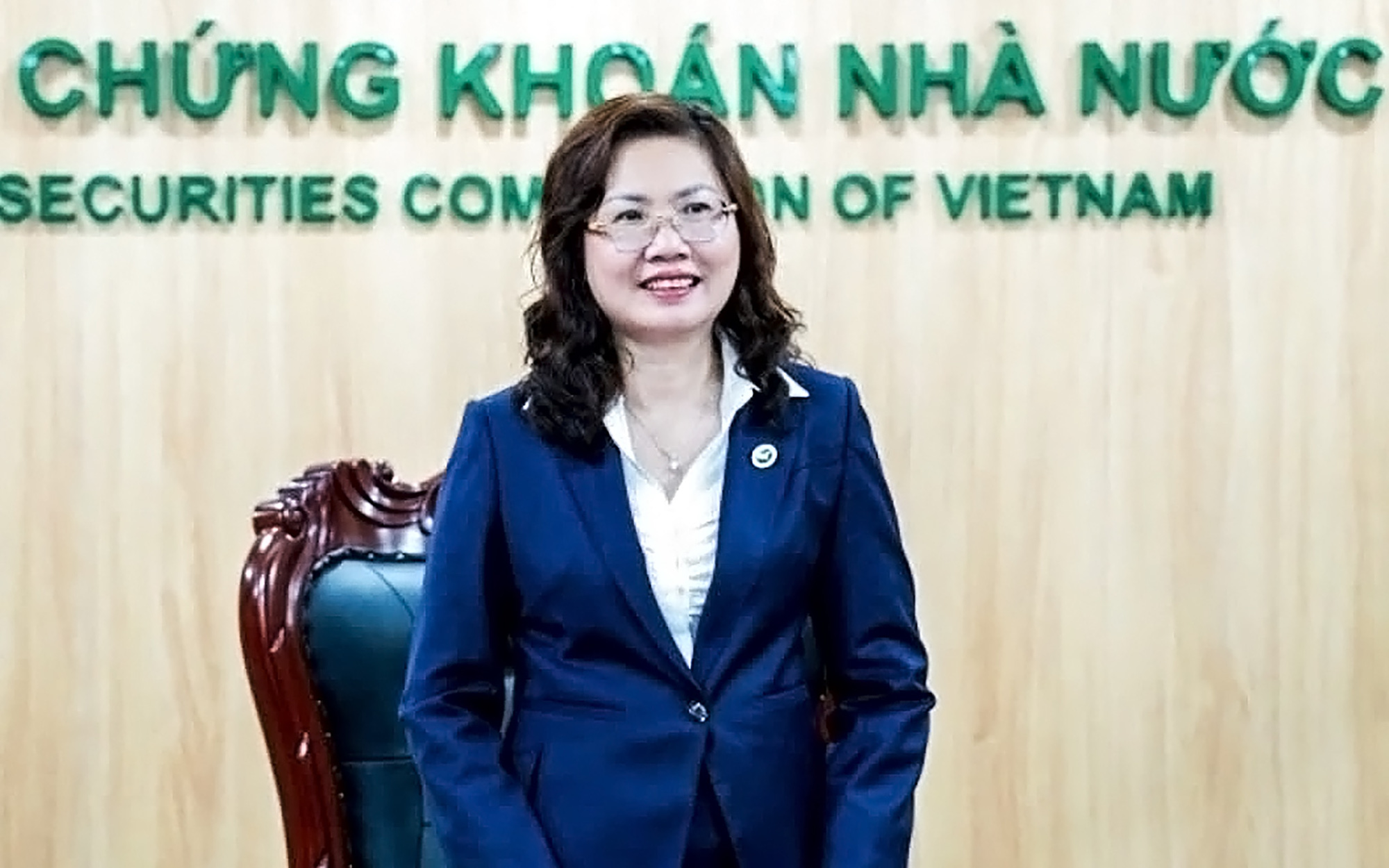 Ủy ban Chứng khoán phạt doanh nghiệp 'biến' lỗ thành lãi - Ảnh 1.