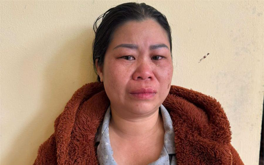 Công an TP Thủ Đức bắt nhóm 'Tài ông trời' chuyên cho vay lãi nặng, khóa nhà người khác - Ảnh 2.