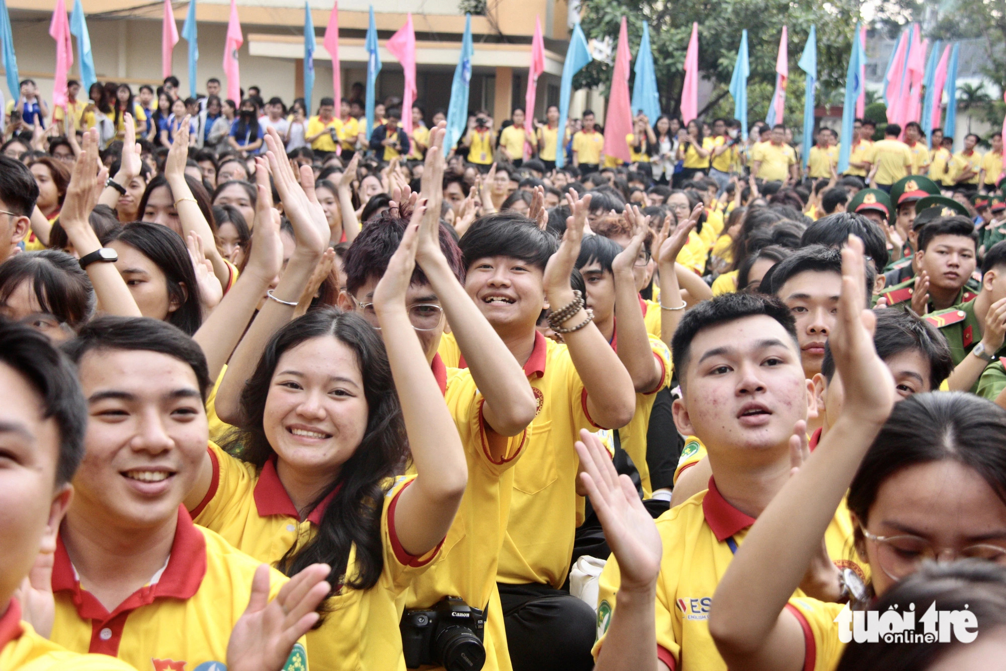 70.000 chiến sĩ tham gia Xuân tình nguyện 2025, gấp đôi năm trước - Ảnh 4.