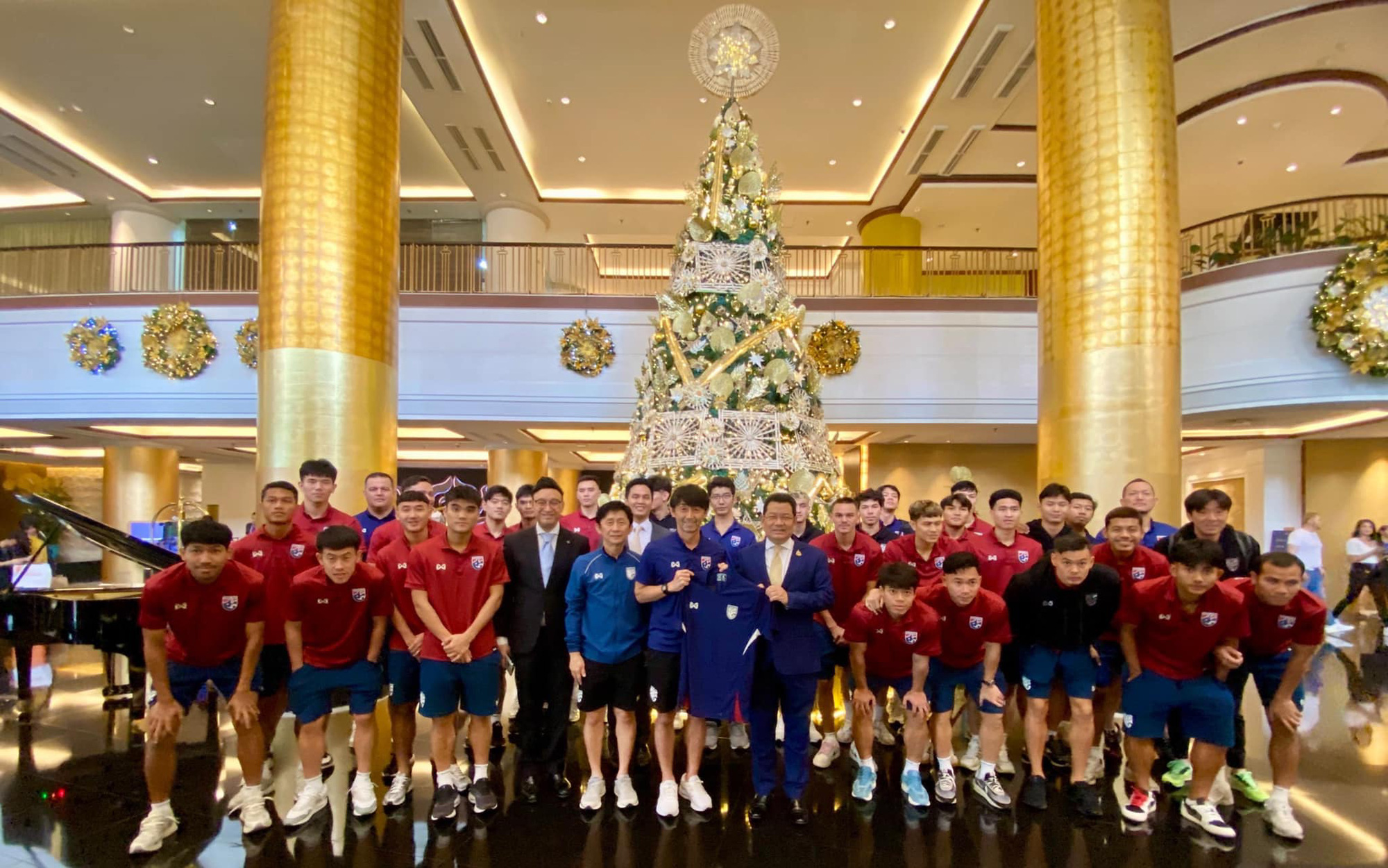 Sốc: Philippines thắng Thái Lai tại bán kết lượt đi ASEAN Cup 2024 - Ảnh 2.