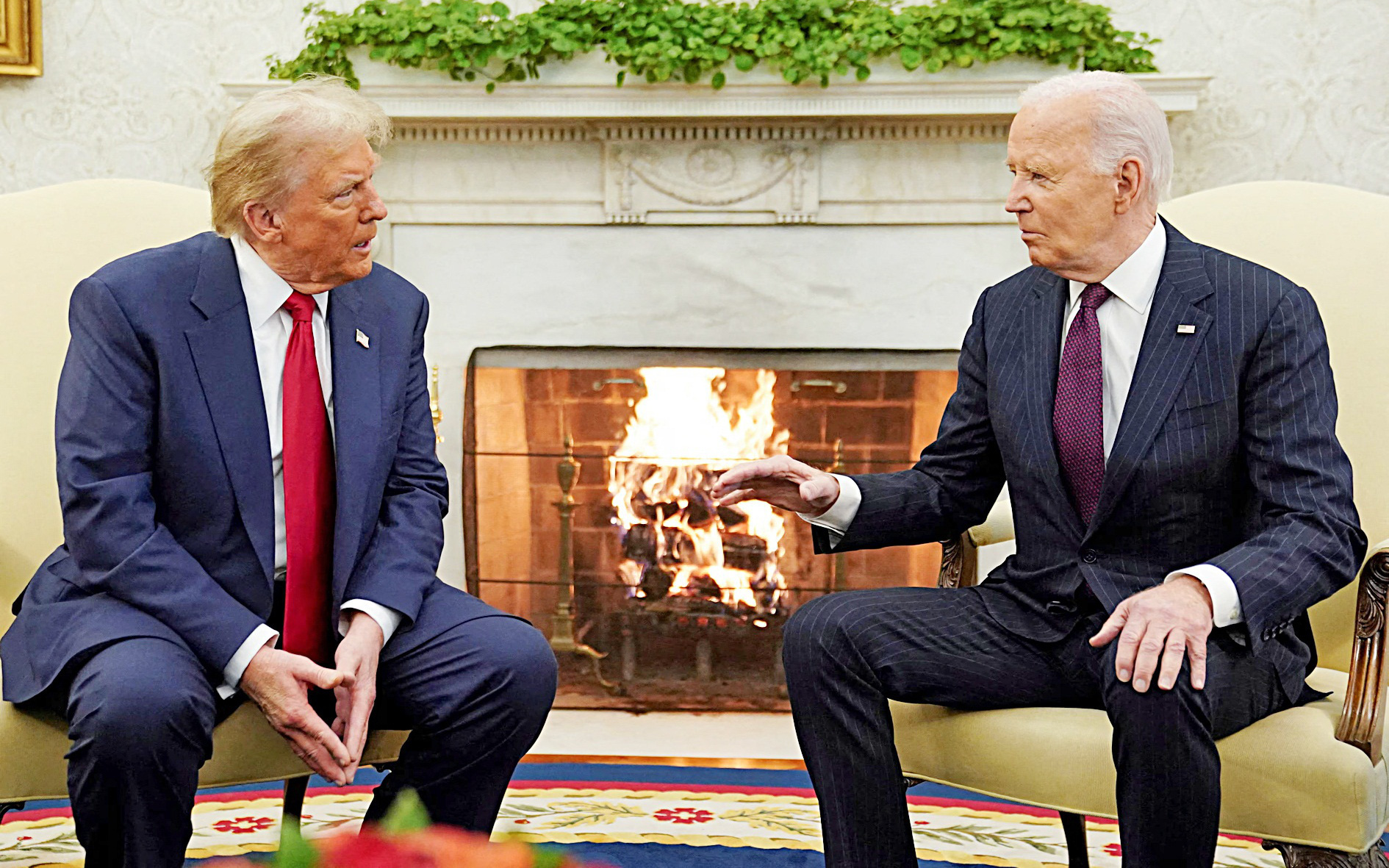 Rắc rối pháp lý chưa buông tha ông Trump - Ảnh 2.