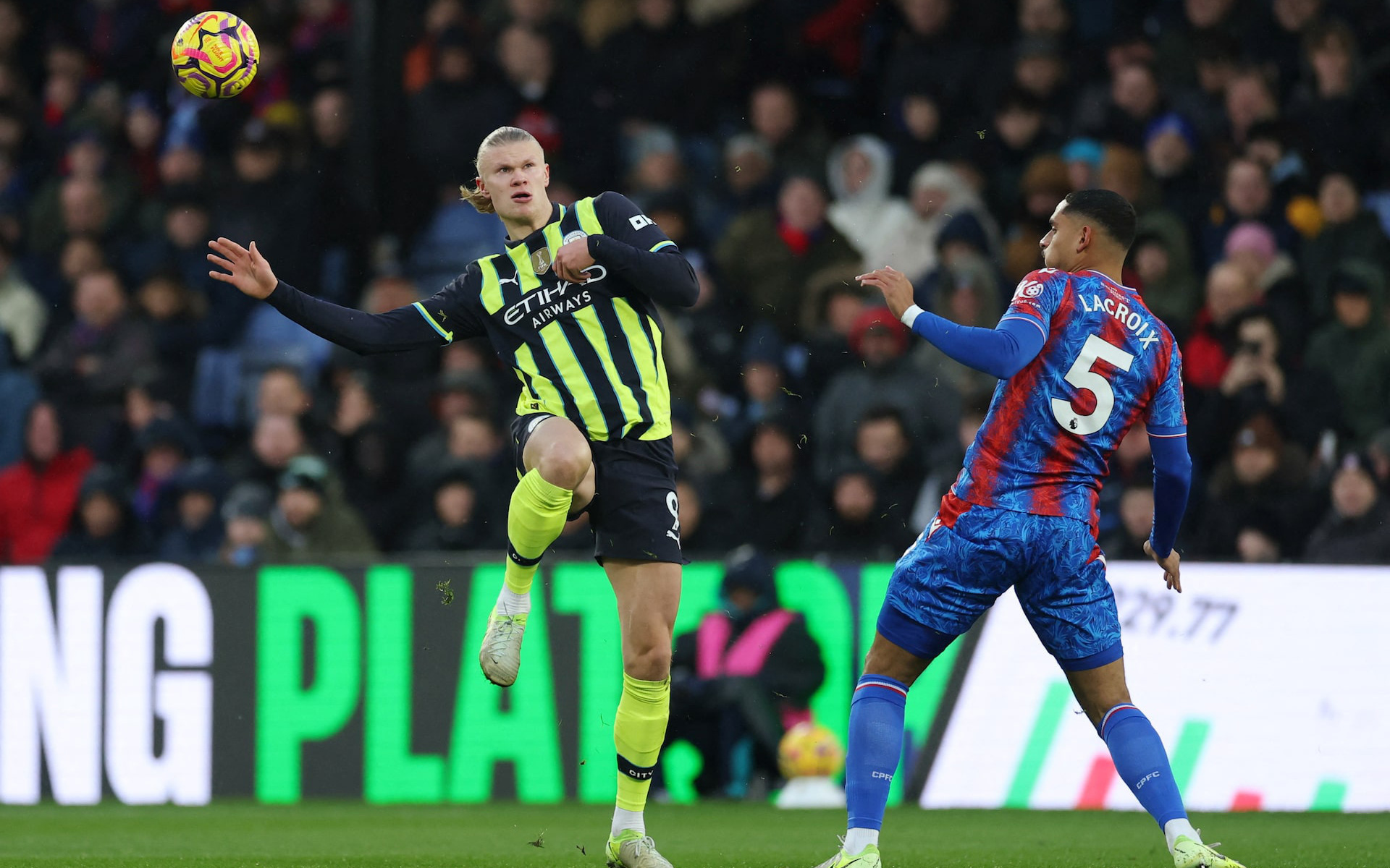 Tin thể thao ngày 8-12: Man City thoát thua; Barcelona đánh rơi chiến thắng