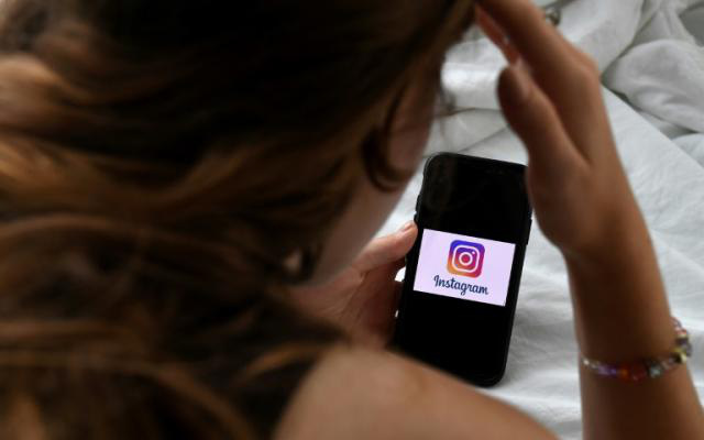 Facebook hồi sinh tính năng chọc ghẹo, gen Z thích mê- Ảnh 3. Hơn 5 tỉ người dùng mạng xã hội, nhiều nhất vẫn là Facebook