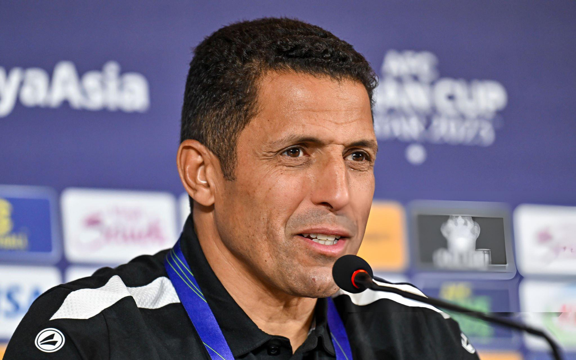 Tương quan sức mạnh giữa Qatar và Jordan trước chung kết Asian Cup- Ảnh 5. HLV Hussein Ammouta quyết tâm giúp Jordan lần đầu vô địch Asian Cup