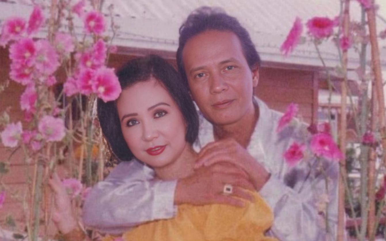 Cải lương Đôi tay vàng 40 năm trước, nhớ Thanh Kim Huệ, Thanh Sang, Hà Mỹ Xuân…- Ảnh 2. Lễ tình nhân, Thanh Điền đăng ảnh cùng Thanh Kim Huệ, kể kỷ niệm xưa