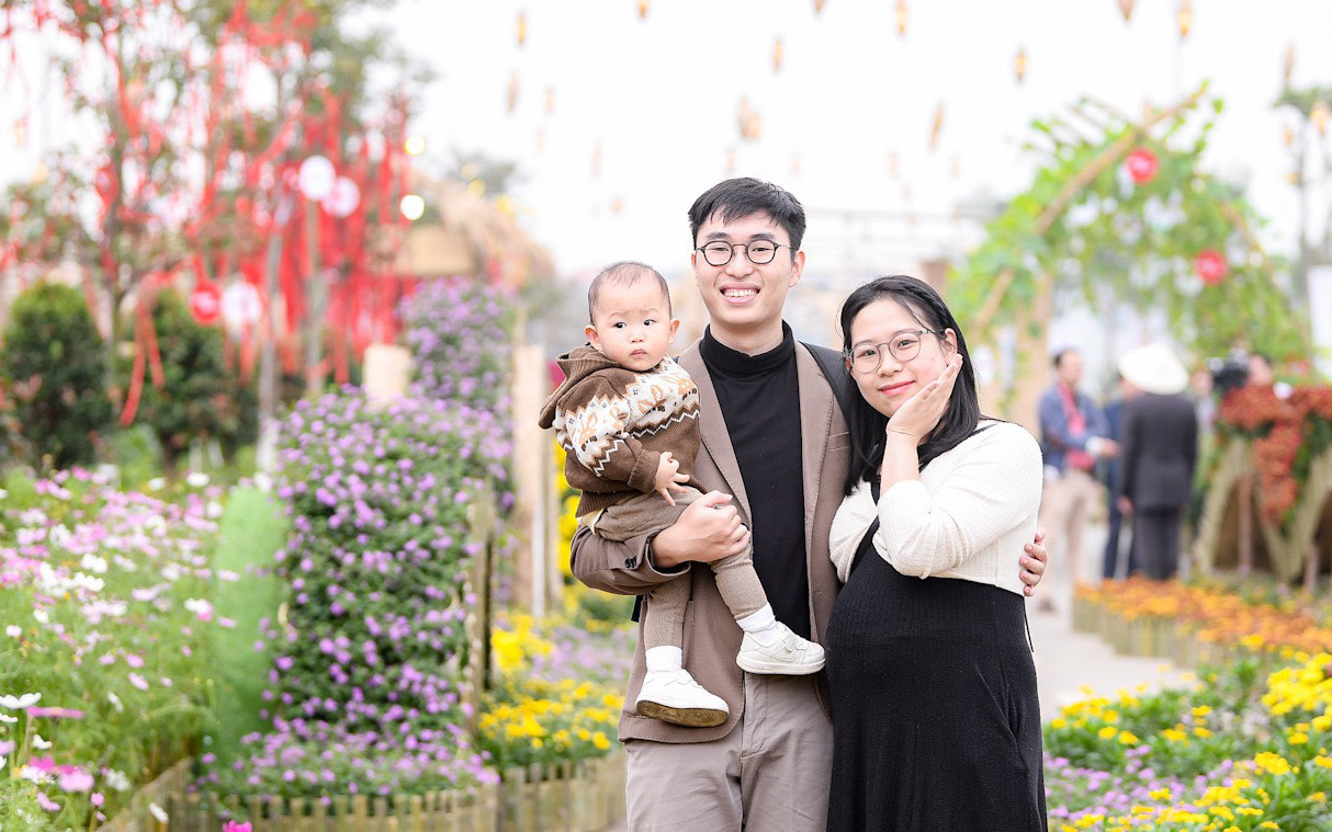 Hàng ngàn du khách tham quan trại rắn lớn nhất miền Tây- Ảnh 7. Du lịch Hà Nội thu 2.350 tỉ trong 7 ngày Tết Nguyên đán