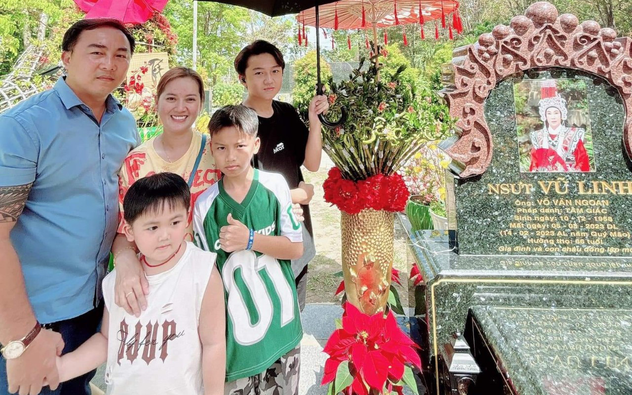 Tin tức giải trí 16-2: Con gái Vũ Linh xin không nhận quyên góp trong giỗ đầu của ba
