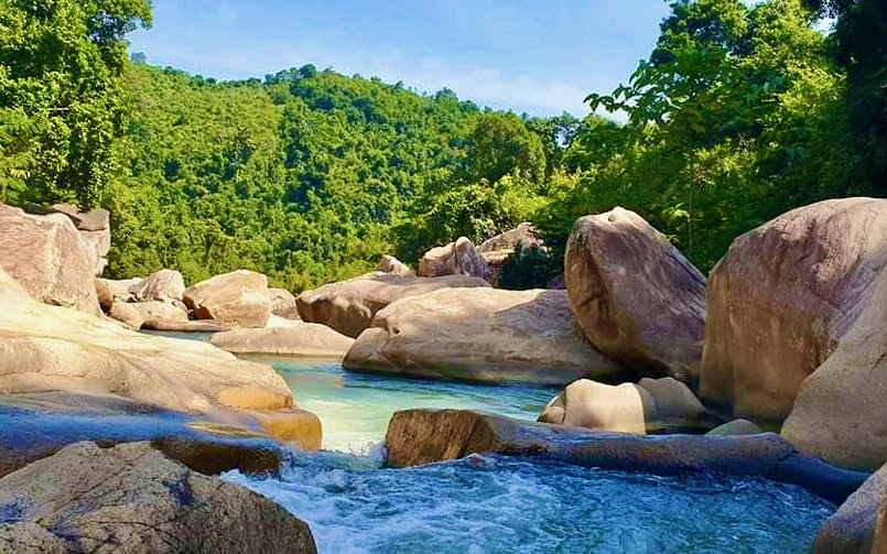 Tìm thấy du khách mất tích tại khu du lịch Ba Hồ sau hơn 9 ngày- Ảnh 2. Du khách mất tích tại khu du lịch Ba Hồ, 100 người tìm 3 ngày chưa thấy
