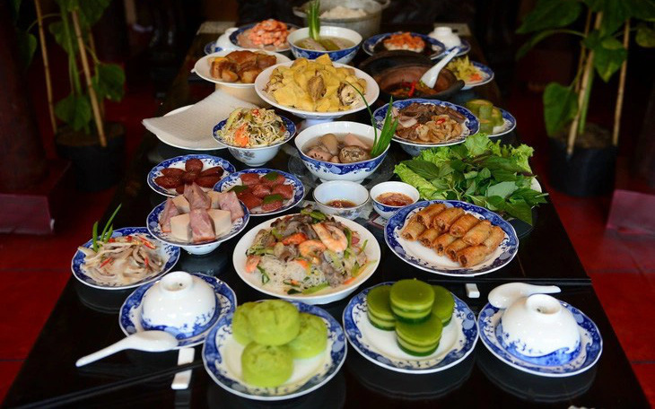 Diễn biến mới nhất vụ trẻ ngộ độc botulinum sau ăn tiệc tất niên ở Thủ Đức- Ảnh 2. Hai trẻ nghi ngộ độc botulinum từng ăn tiệc tất niên cùng chỗ ở Thủ Đức