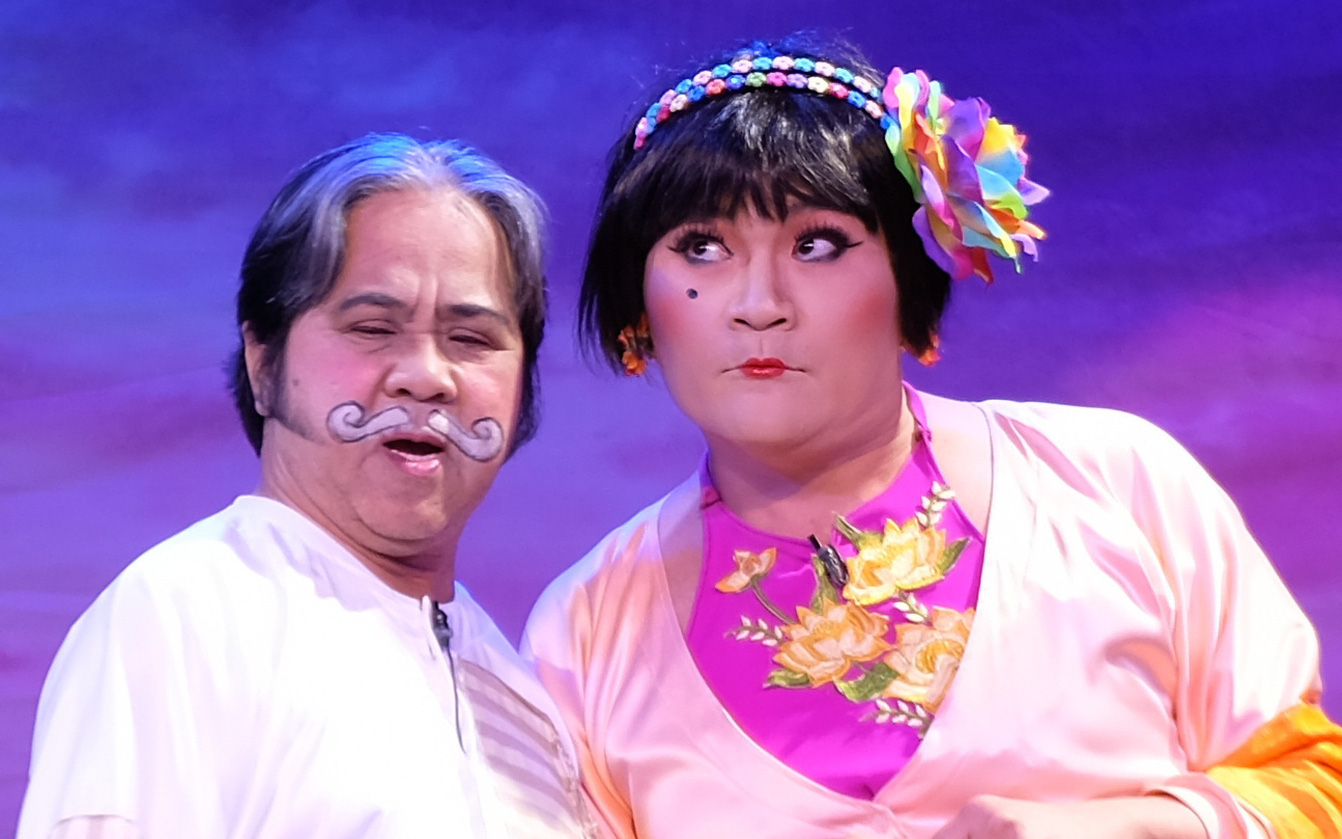 Tin tức giải trí 21-2: Đàm Vĩnh Hưng bị ngã phải nhập viện ở Mỹ, dời live show- Ảnh 4. Tin tức giải trí 20-2: Đại Nghĩa nói bị khỉ nhập trong Tấm Cám đại chiến