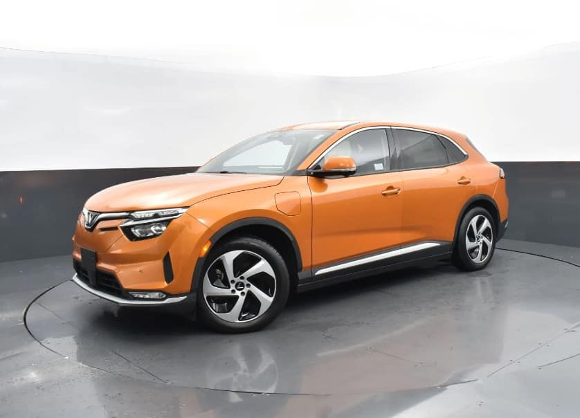 Mua VinFast VF 8 cho vợ đi làm hằng ngày: 'Nhiều điểm hay ho hơn cả SUV Mỹ'- Ảnh 7.