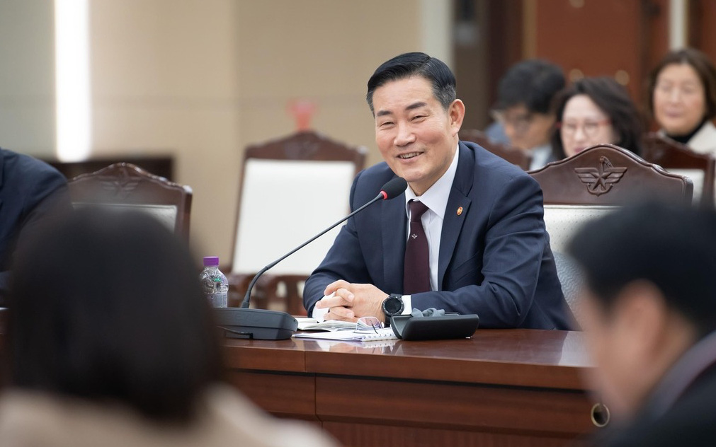 Nhật, Hàn trừng phạt một loạt bên nghi giúp Triều Tiên bán vũ khí cho Nga- Ảnh 2. Hàn Quốc tố Triều Tiên gửi 6.700 container đạn dược cho Nga