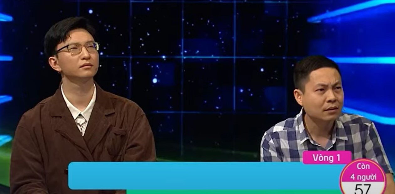 Soutěžící účastnící se herní show King of Vietnamese, 3. série - Foto: VTV Thí sinh tham gia game show Vua tiếng Việt mùa 3 - Ảnh: VTV