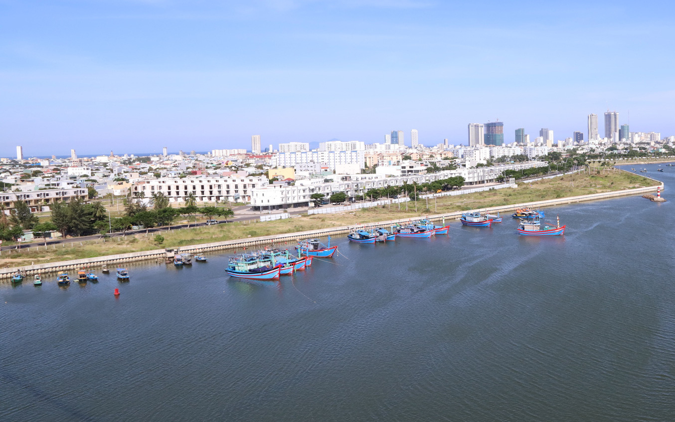 Hầm qua sông Hàn Đà Nẵng sẽ làm ở vị trí nào?- Ảnh 2. Điều chỉnh dự án ven sông Hàn: tăng cây, giảm xây, mở lối