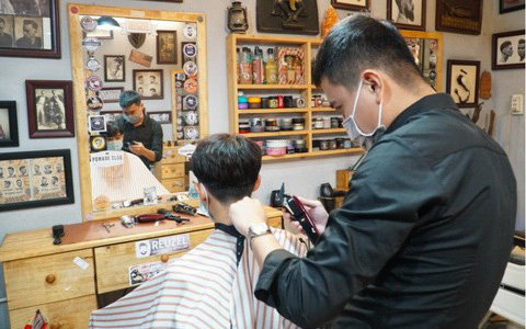 Đề xuất áp thuế VAT 10% với dịch vụ xuất khẩu: 'Đành sang Singapore mở công ty'- Ảnh 3. Đề nghị nâng mức doanh thu chịu thuế đối với cá nhân kinh doanh lên gấp đôi