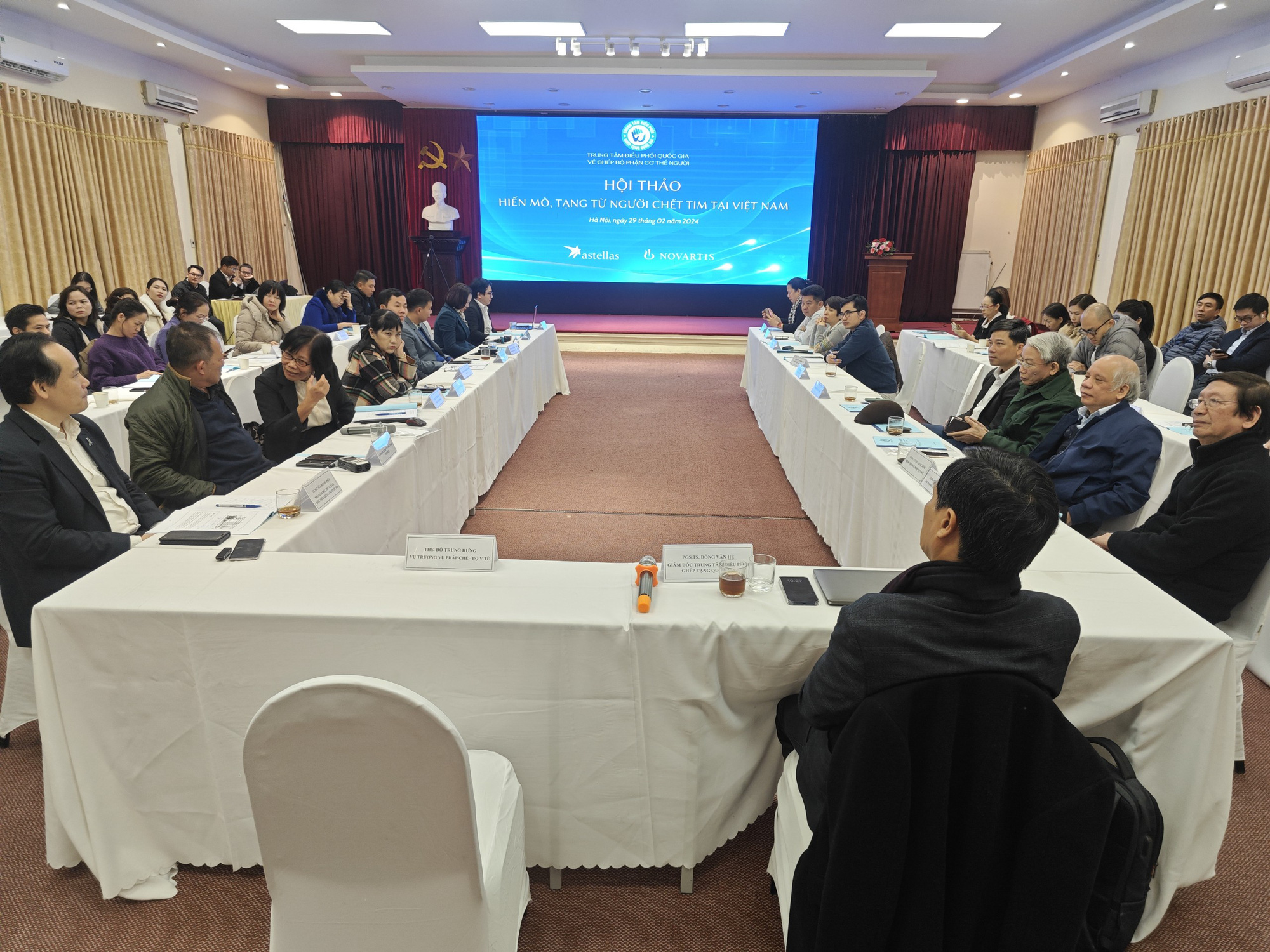 Hội thảo hiến mô tạng từ người chết tim tại Việt Nam tổ chức sáng 29-2 tại Hà Nội - Ảnh: DƯƠNG LIỄU