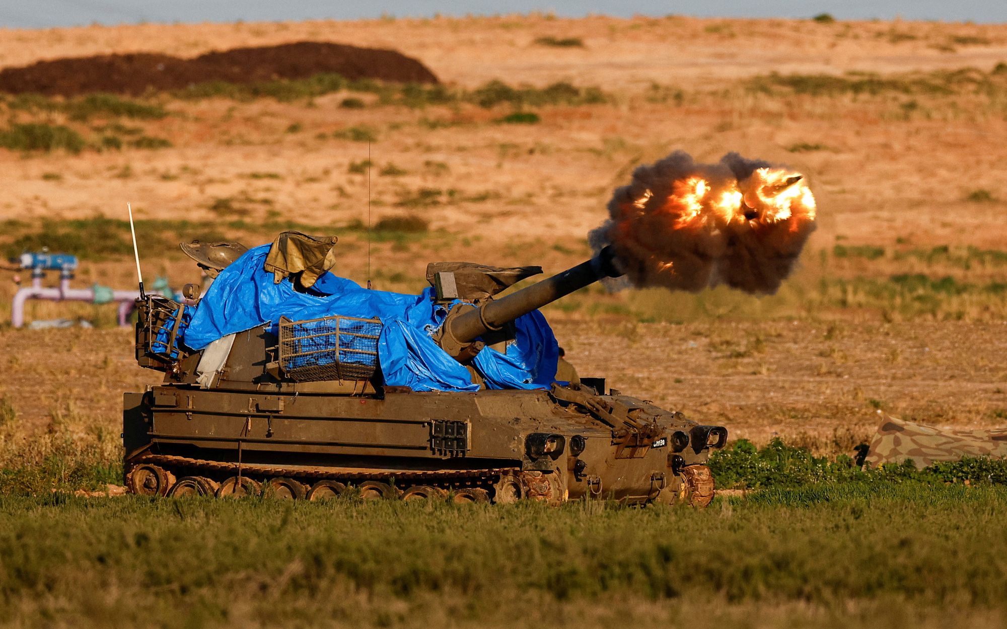 Tổng thống Mỹ chỉ trích: Israel đã vượt quá giới hạn ở Gaza- Ảnh 3. Hamas tấn công quân Israel tại hai thành phố lớn ở Gaza
