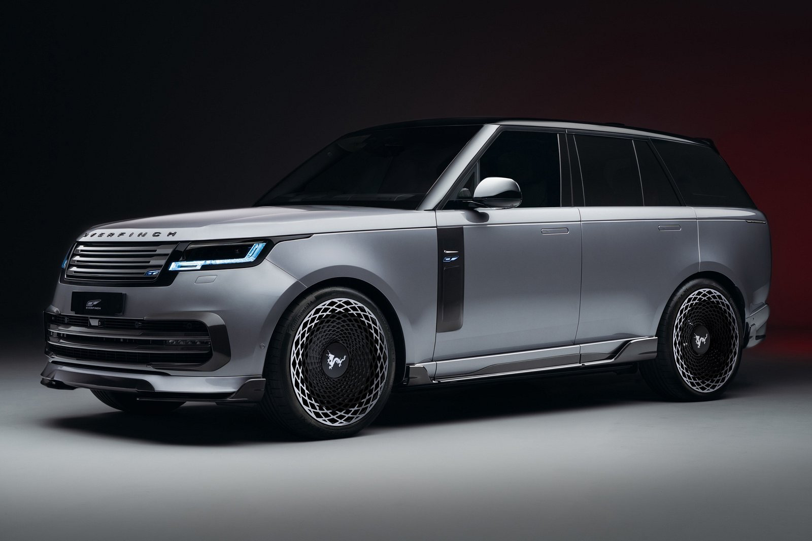 Range Rover bản Rồng Tết Giáp Thìn: Chỉ có 8 chiếc trên toàn cầu- Ảnh 1.