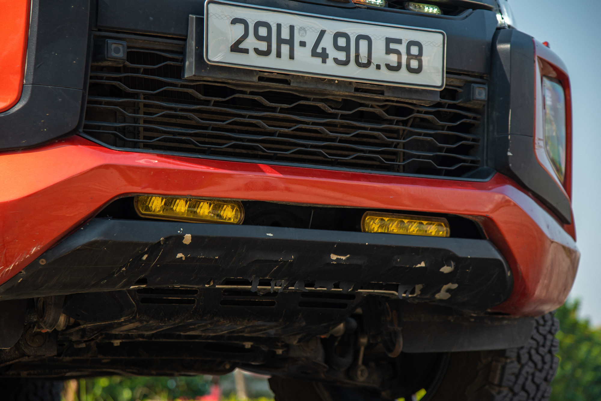 Chủ xe Mitsubishi Triton đi từ thiện vùng xa: 'Không nhiều công nghệ, nhưng quăng đâu cũng được'- Ảnh 13.
