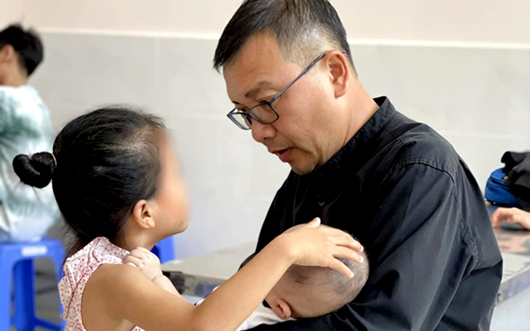 Thành phố dễ thương - Kỳ cuối: Hãy nhặt rác và gieo mầm xanh cho ngày mai- Ảnh 3. Thành phố dễ thương - Kỳ 9: Nơi thắp lên niềm tin và hy vọng
