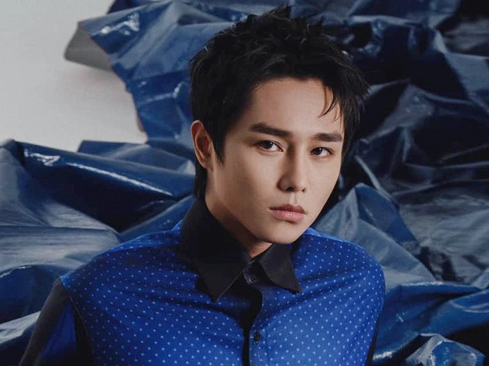 ព័ត៌មានកំសាន្ត ១១-៣៖ នៅពីក្រោយឈុតឆាកអាក្រាតកាយរបស់ ចន ស៊ីណា ក្នុងកម្មវិធីអូស្ការ បានបង្ហាញឲ្យឃើញ - រូបថត ៣. Ca khúc mới của Bích Phương do Tăng Duy Tân và Drum7 cùng sáng tác