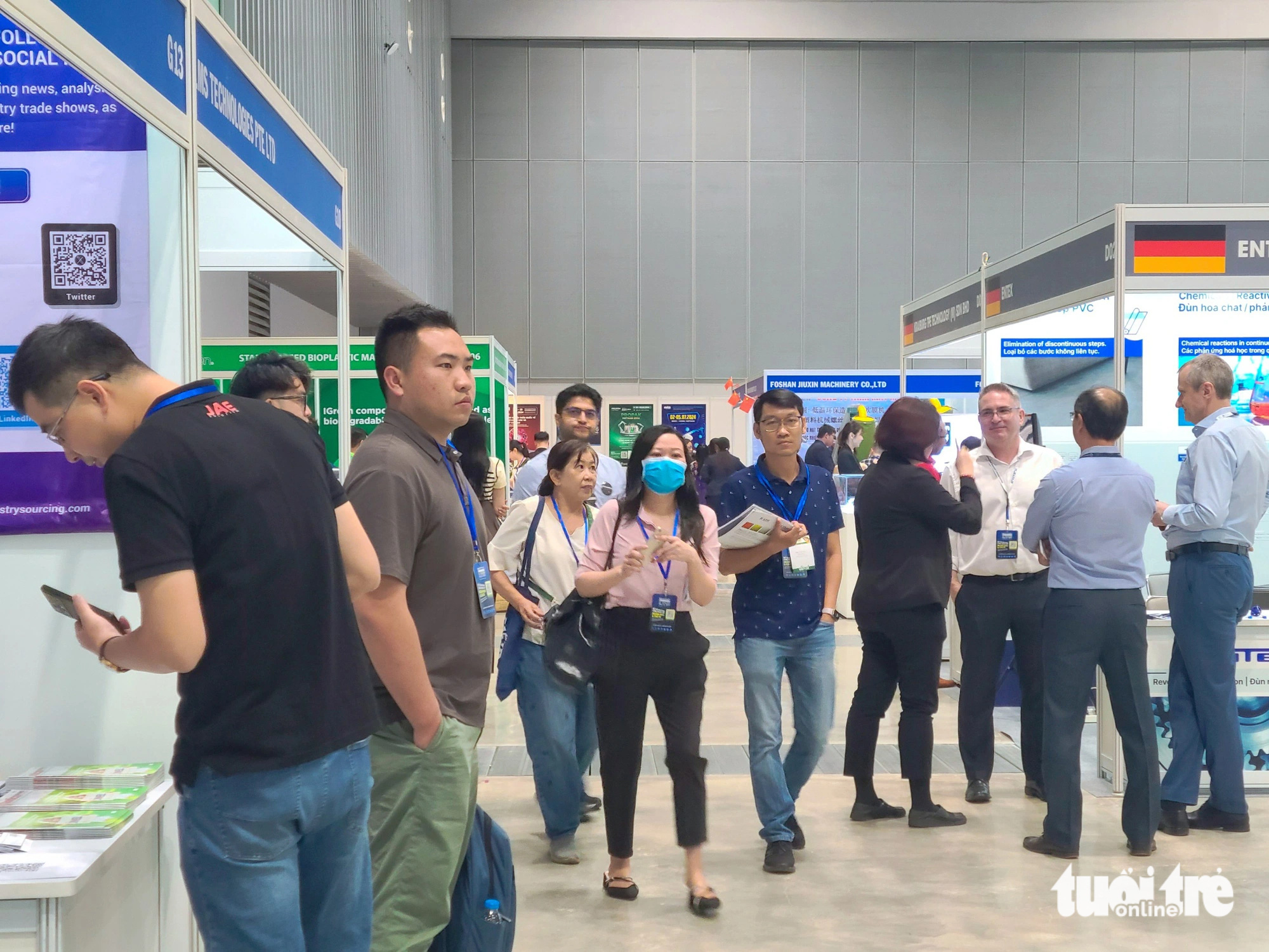 60 gian hàng trưng bày nguyên liệu, thiết bị tiên tiến nhất ngành nhựa và cao su non- Ảnh 4. Plastics & Rubber Vietnam 2024 dự kiến chào đón hơn 3.500 cá nhân và các đoàn tham quan chuyên ngành đến từ nhiều lĩnh vực trong ngành nhựa, cao su Việt Nam trong 3 ngày diễn ra triển lãm - Ảnh: NHẬT XUÂN