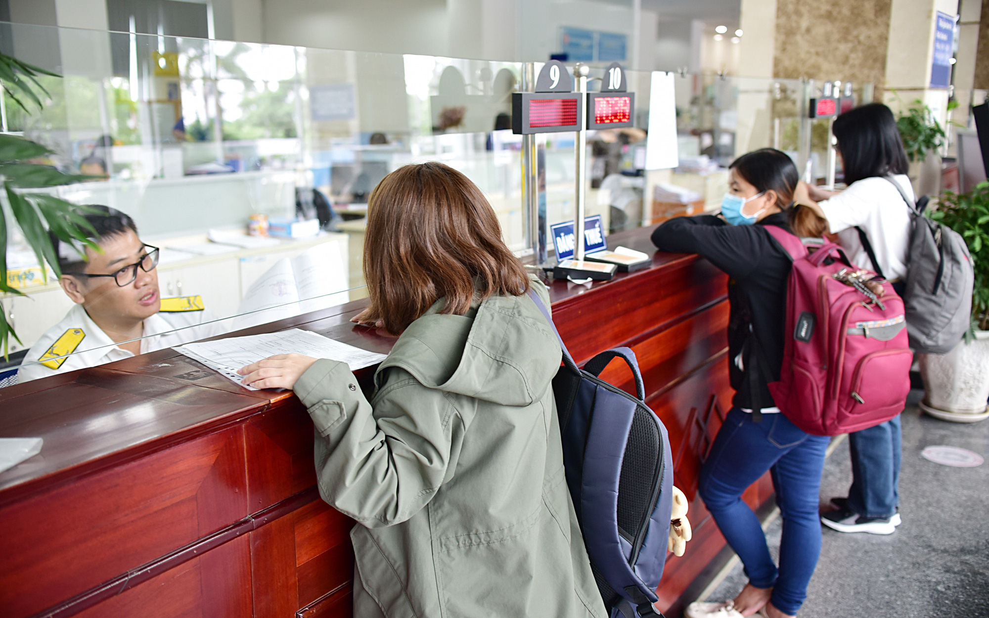 Bỗng nhiên bị doanh nghiệp xa lạ 