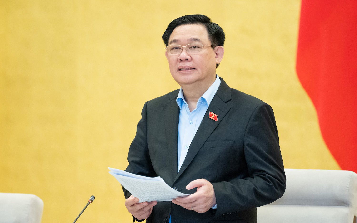 Chủ tịch Quốc hội Vương Đình Huệ: 'Hà Nội rất tuyệt vời, chỉ mỗi không khí là tệ quá'- Ảnh 3. Chuẩn bị chất vấn hai bộ trưởng Tài chính, Ngoại giao