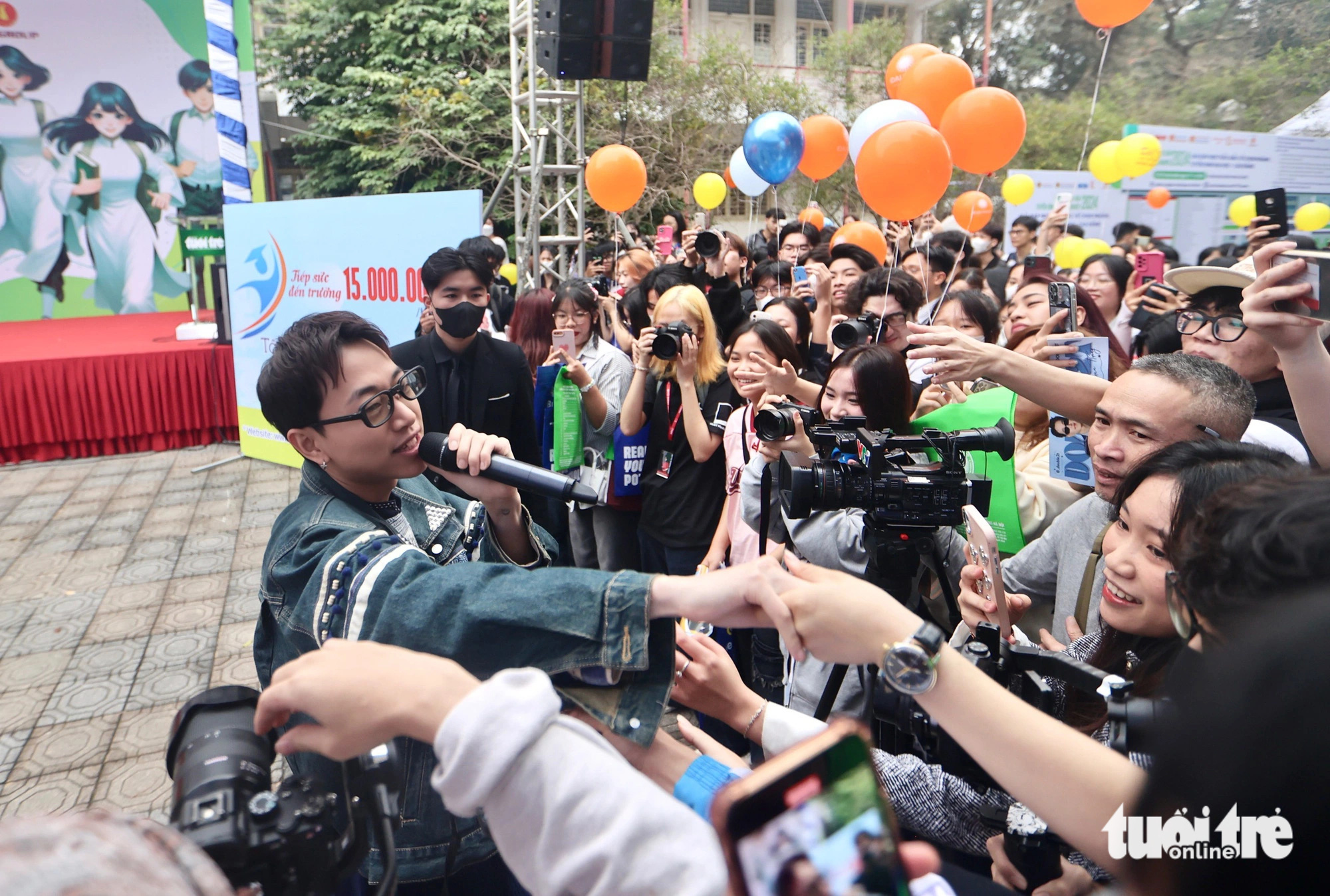 Double2T asked Double2T hỏi