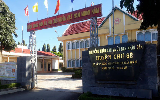 Đề nghị phạt nguyên chủ tịch huyện Xuyên Mộc 12 - 18 tháng tù- Ảnh 3. Nguyên chủ tịch huyện bị kiểm tra dấu hiệu vi phạm