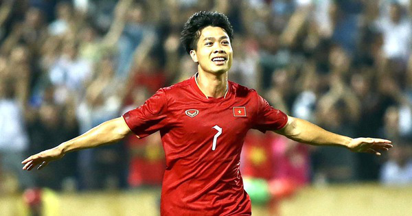 HLV Troussier công bố 28 cầu thủ Việt Nam đấu Indonesia, Công Phượng vắng mặt