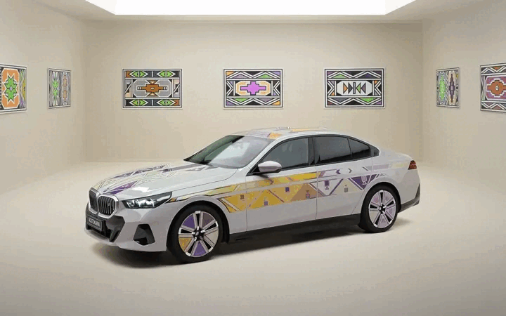 BMW nâng tầm xe sang với sơn đổi màu