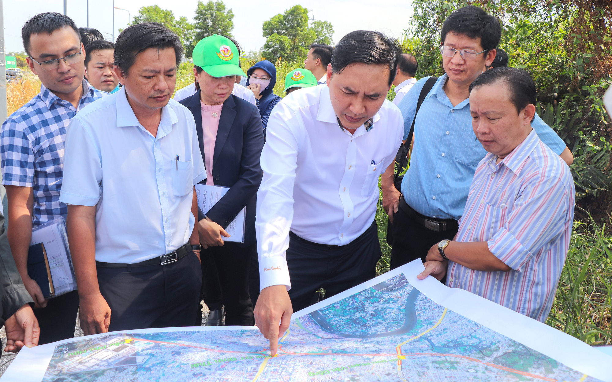 Cận cảnh những dự án đội vốn hàng trăm tỉ ở TP.HCM do chậm giải phóng mặt bằng- Ảnh 13. Giải phóng mặt bằng: Cần hướng mở cho dự án cấp thiết