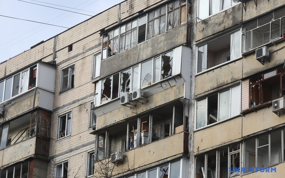 Ukraine tố tên lửa Nga đánh trúng nguồn điện thành phố Kharkov- Ảnh 2. Ukraine nêu thiệt hại từ cuộc tấn công tên lửa lớn nhất trong nhiều tuần của Nga vào Kiev