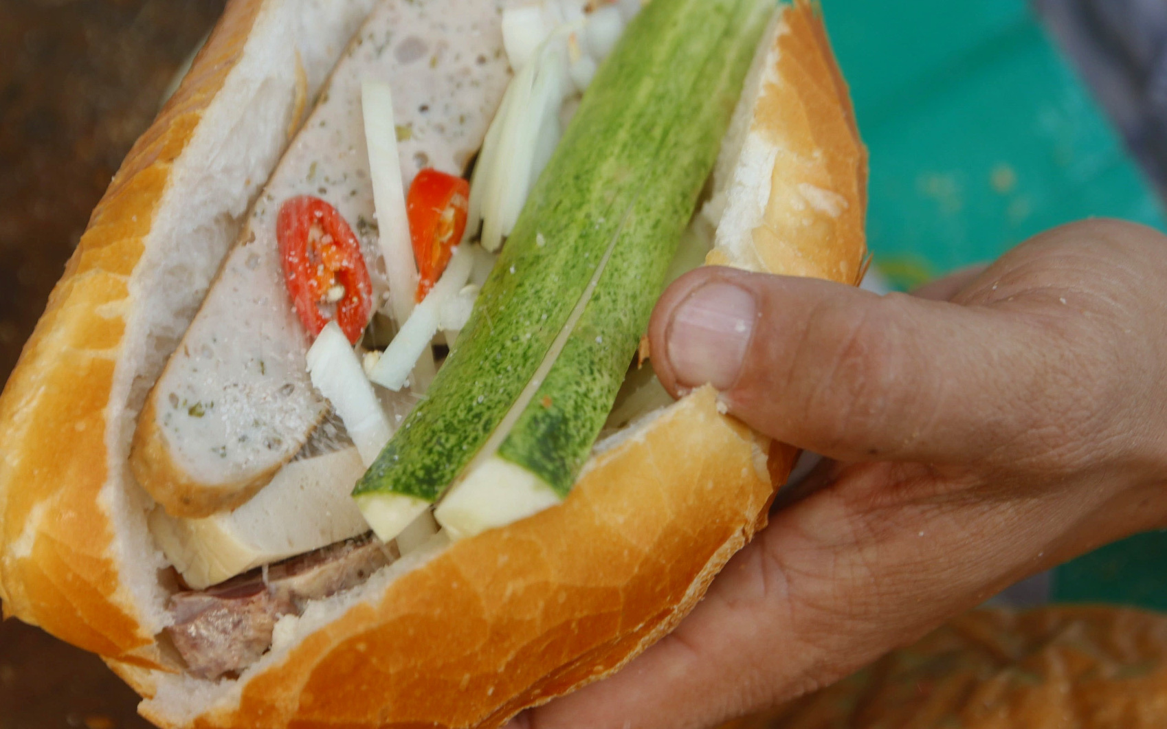 13 năm bánh mì vào từ điển Oxford- Ảnh 6. Mâm bánh mì cụ Lý hơn 70 năm bán sớm ở Sài Gòn