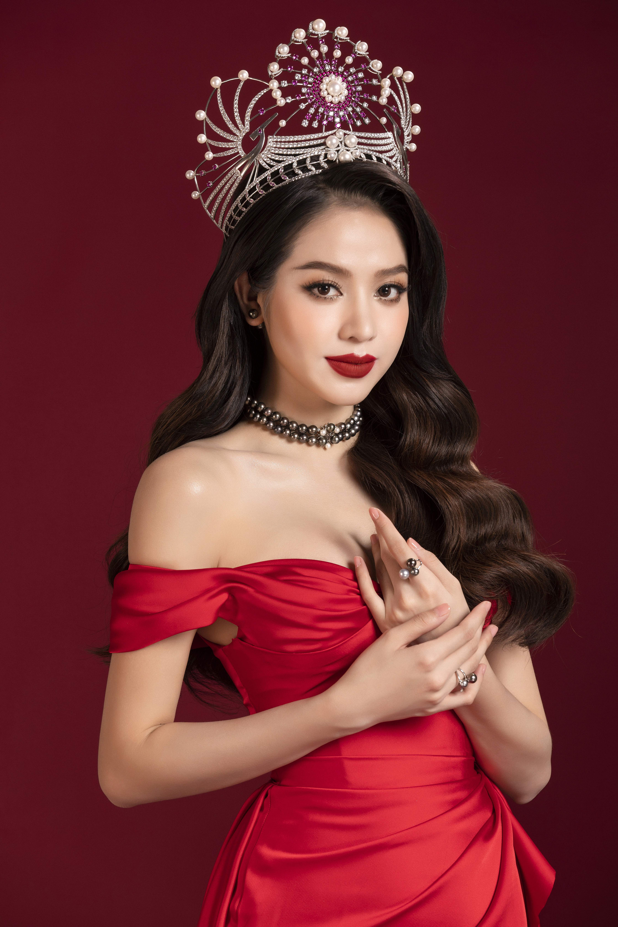 Thanh Thuy kann auf Englisch und Koreanisch kommunizieren – Foto: Facebook der Figur Thanh Thủy có khả năng giao tiếp bằng tiếng Anh và tiếng Hàn - Ảnh: Facebook nhân vật