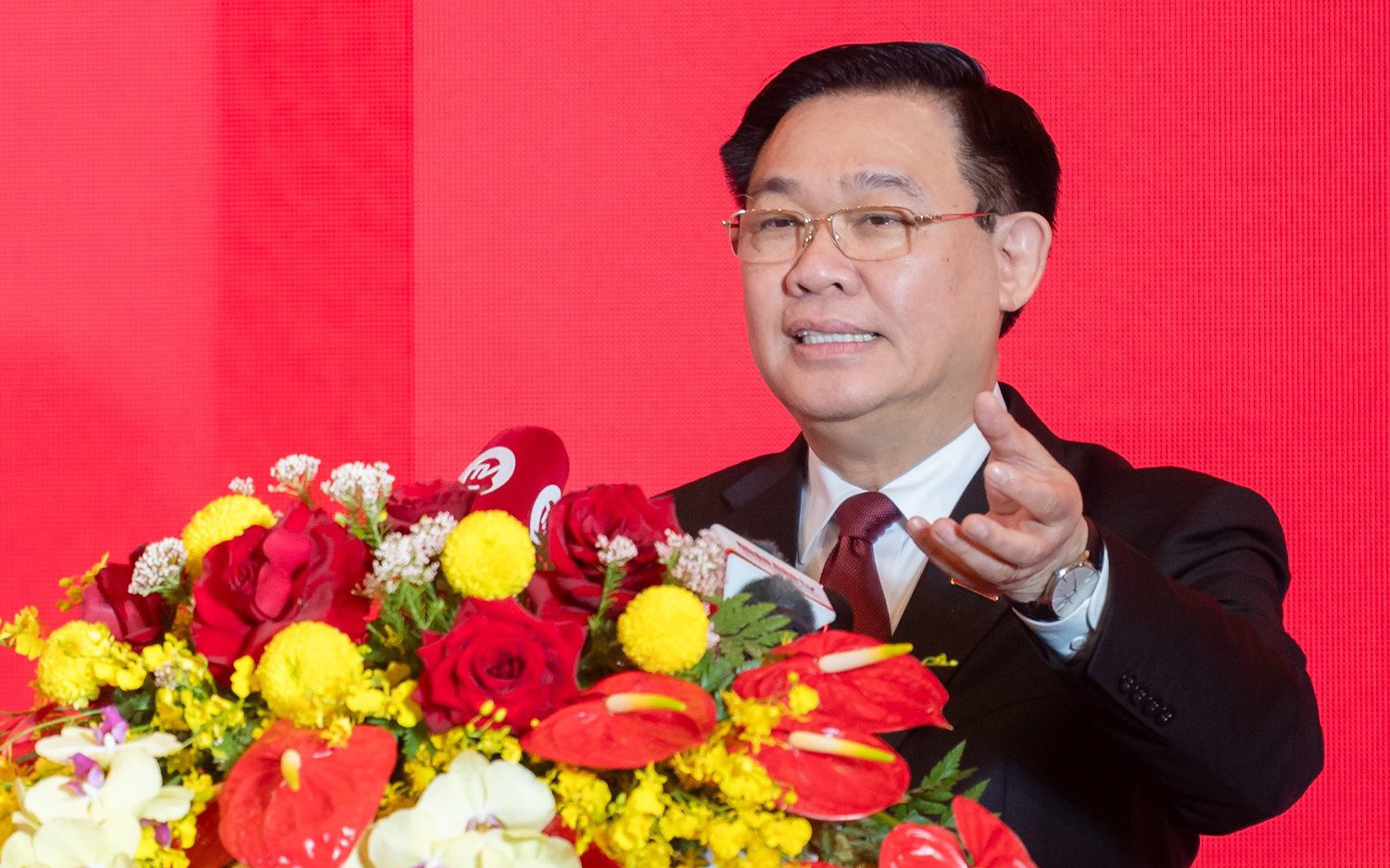 Chủ tịch Quốc hội thông tin mới nhất việc chuẩn bị cải cách tiền lương- Ảnh 3. Chủ tịch Quốc hội:
