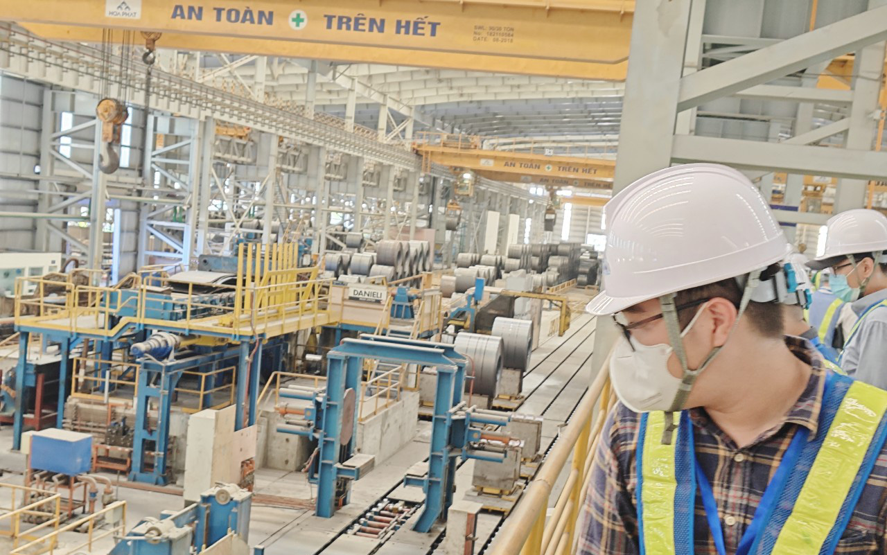Thép Trung Quốc tràn ngập Thái Lan, phải điều tra về bán phá giá- Ảnh 2. Khởi xướng chống phá giá thép Trung Quốc, chỉ 2 doanh nghiệp được lợi?