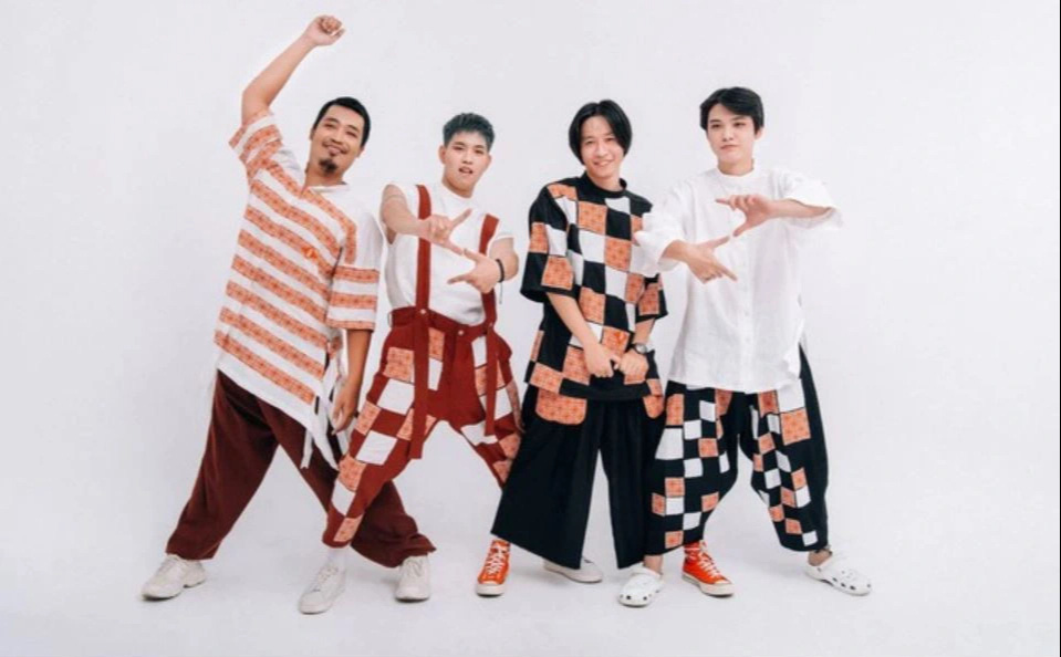 Sweet band membatalkan persembahan, membuat penganjur bekerja keras, penonton menggesa mereka untuk tidak melepaskan tiket mereka - Foto 2. Thế là Ngọt đã khép lại thanh xuân của rất nhiều người yêu nhạc