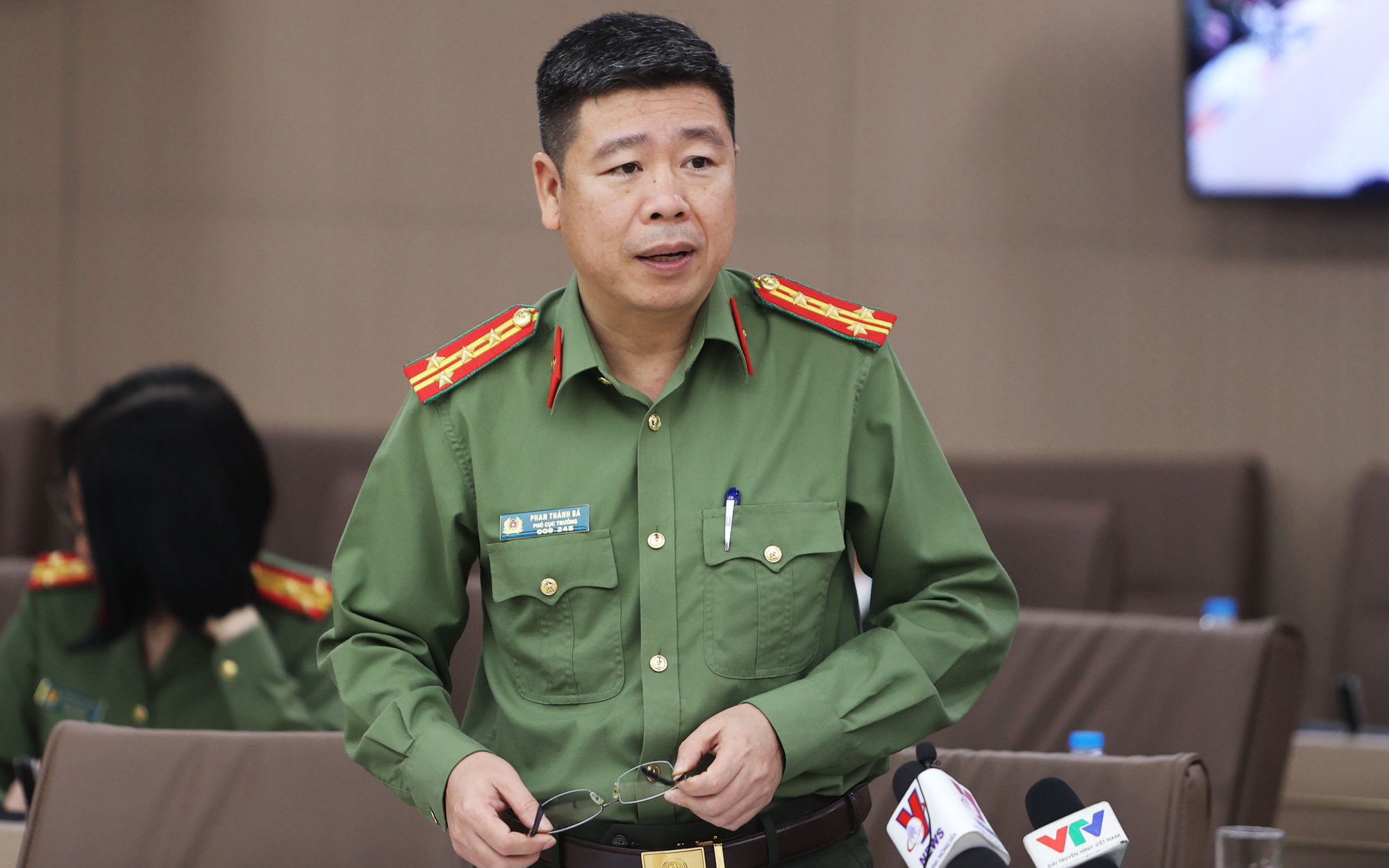 Bộ Công an thông tin mới nhất vụ Xuyên Việt Oil, Phúc Sơn, Thuận An, Nguyễn Văn Yên- Ảnh 2. Vụ Xuyên Việt Oil: Giám đốc VietinBank chi nhánh Thanh Xuân bị khởi tố tội đưa hối lộ