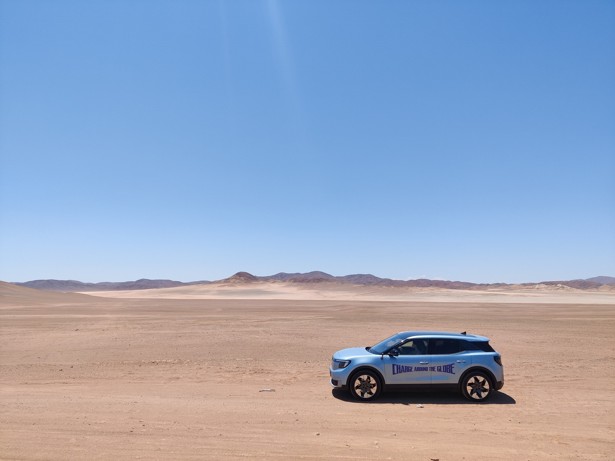 Nữ lái Ford Explorer điện gần 30.000km vòng quanh thế giới- Ảnh 8. Nữ lái Ford Explorer điện gần 30.000km vòng quanh thế giới- Ảnh 8.