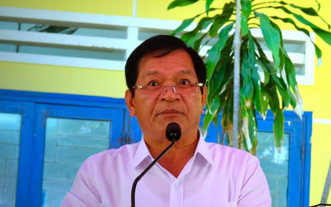 Đề nghị khai trừ Đảng cựu bí thư Quảng Ngãi Lê Viết Chữ- Ảnh 2. Bắt ông Lê Viết Chữ cựu bí thư Tỉnh ủy Quảng Ngãi do liên quan vụ Tập đoàn Phúc Sơn