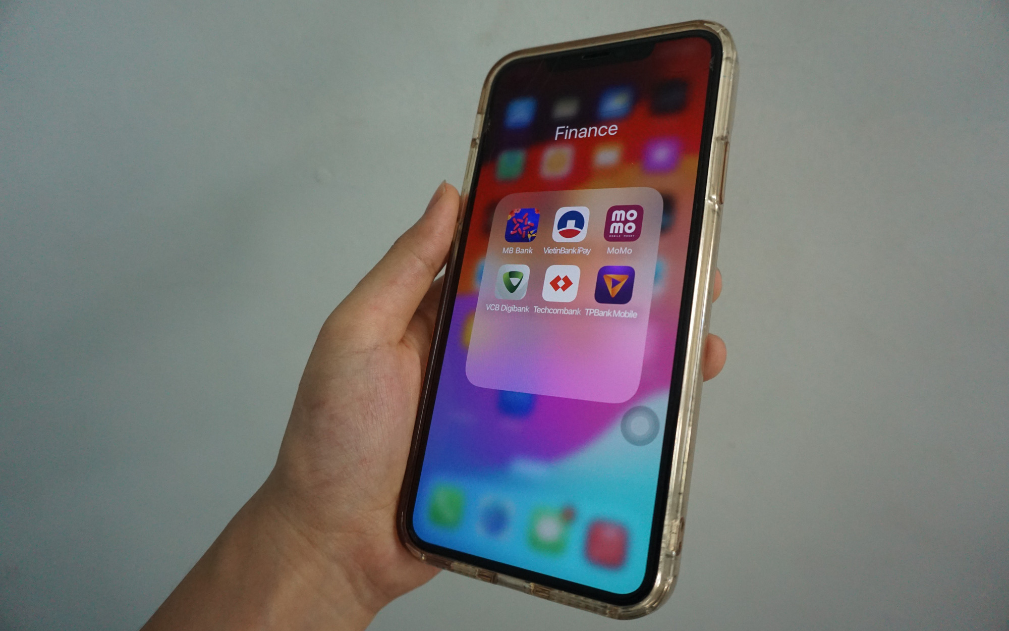 Lừa hơn 1.000 sinh viên Indonesia ‘việc nhẹ lương cao’ rồi bóc lột tại Đức- Ảnh 2. Sinh viên mở quá trời tài khoản ngân hàng rồi... để đó