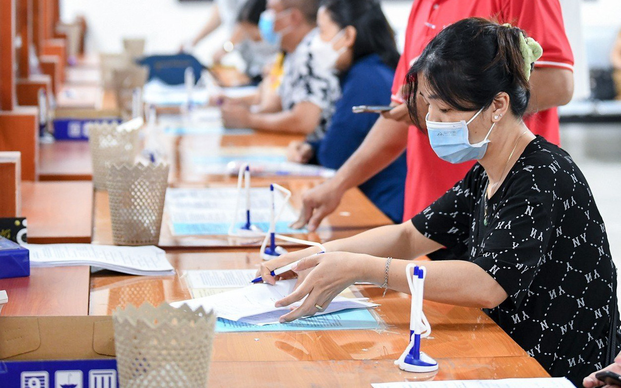 Tin tức sáng 30-3: Đề xuất mới về đầu tư quỹ bảo hiểm xã hội; Khen thưởng nữ điều dưỡng cứu người