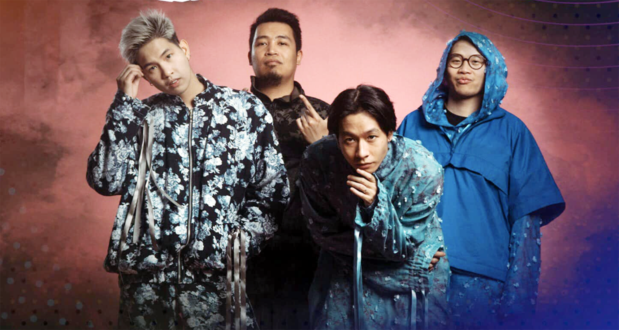 Bandet Ngọts nästa resa för att dyka djupare in i psykedelia och upplevelser utöver det vanliga. Hành trình tiếp theo của ban nhạc Ngọt để đi sâu hơn vào cõi tâm tưởng của ảo giác và những trải nghiệm thoát trần