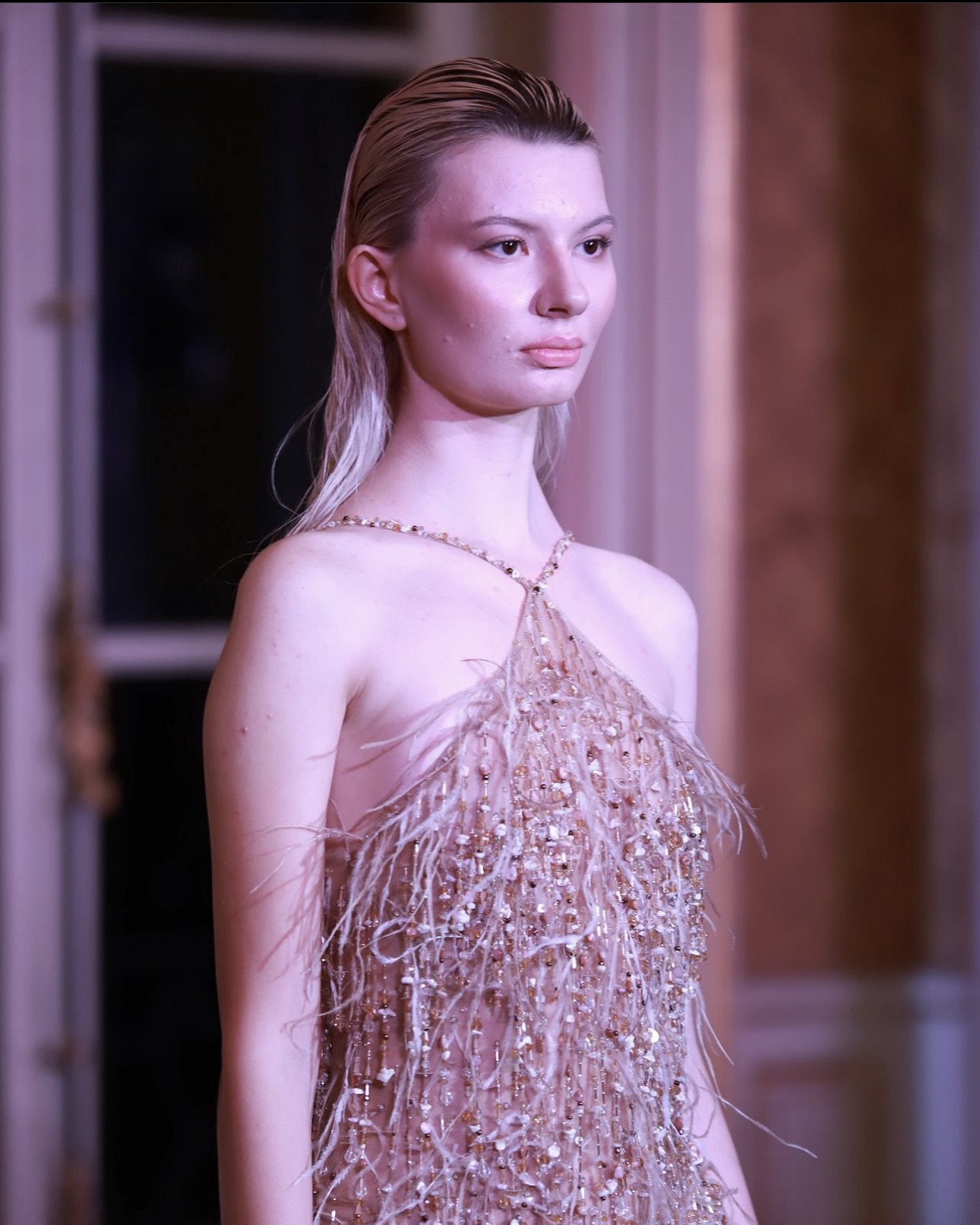 ຟານຮຸຍ ສົມທົບກັບເຕັກນິກແຟຊັ່ນ ເພື່ອສ້າງວັດສະດຸໃໝ່ - ພາບ: ຜູ້ອອກແບບສະໜອງໃຫ້ Phan Huy kết hợp các kỹ thuật trong thời trang tạo ra chất liệu mới - Ảnh: NTK cung cấp