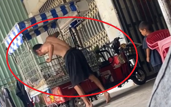 Làm rõ thông tin "cha đánh con trong lồng sắt"