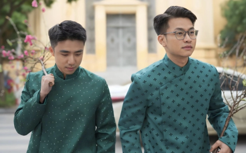 Rộ tin "idol mạng" Ninh Anh Bùi và Tùng Dương làm lễ cưới bí mật